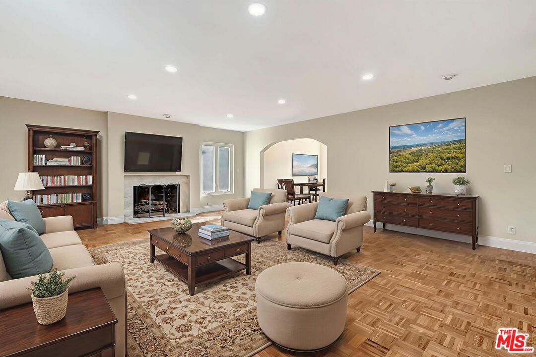 16608 Park Lane Cir