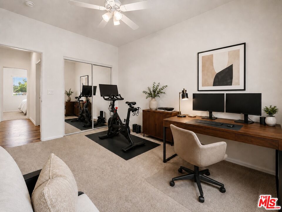 20300 Vanowen St Unit: 44