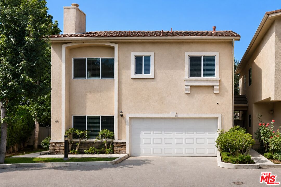 20300 Vanowen St Unit: 44