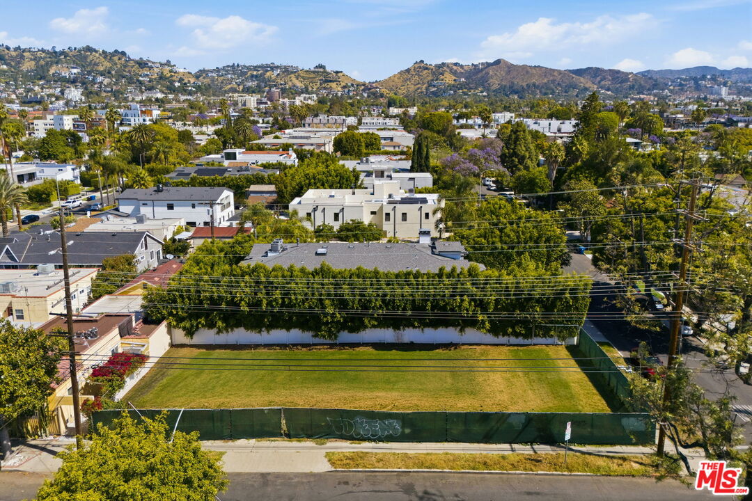 803 N Ogden Dr