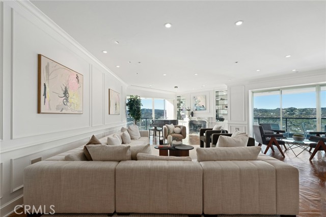 10490 Wilshire BLVD Unit: 2704