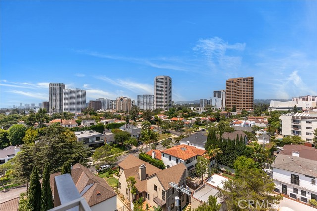 1333 S Beverly Glen BLVD Unit: 901