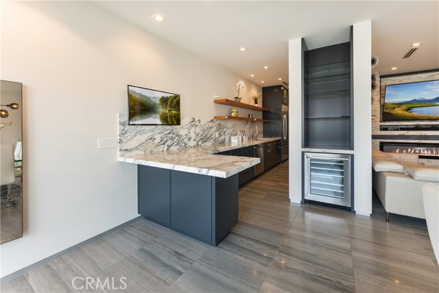 1333 S Beverly Glen BLVD Unit: 901