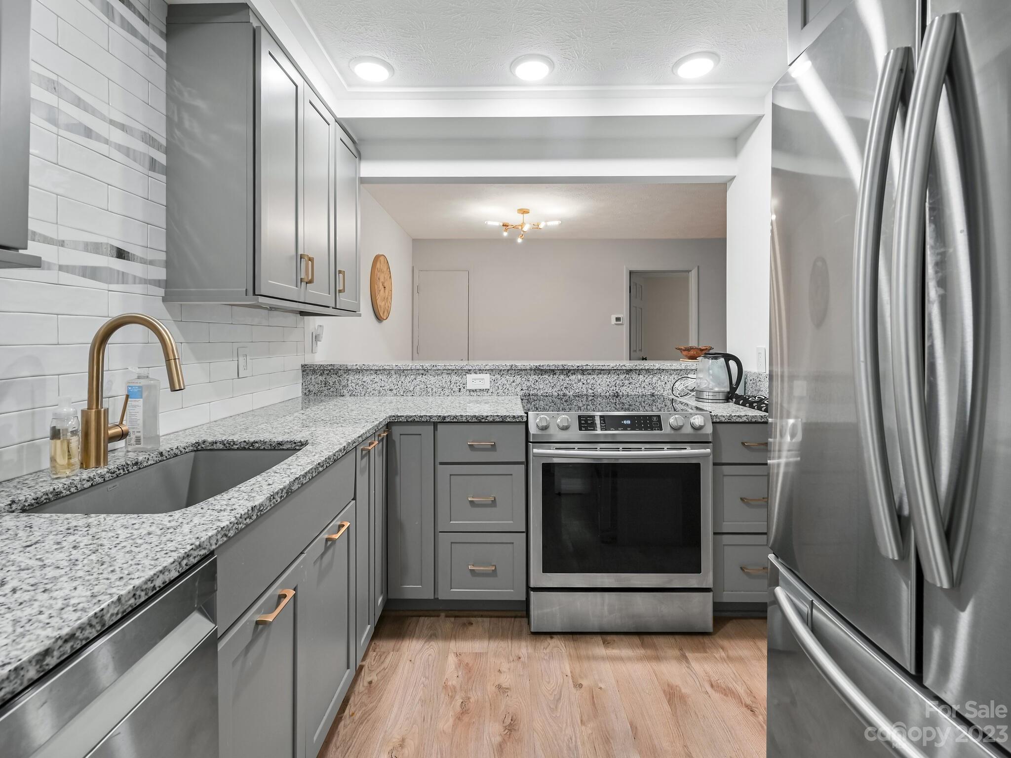 19 Ravencroft Lane Unit: C 19