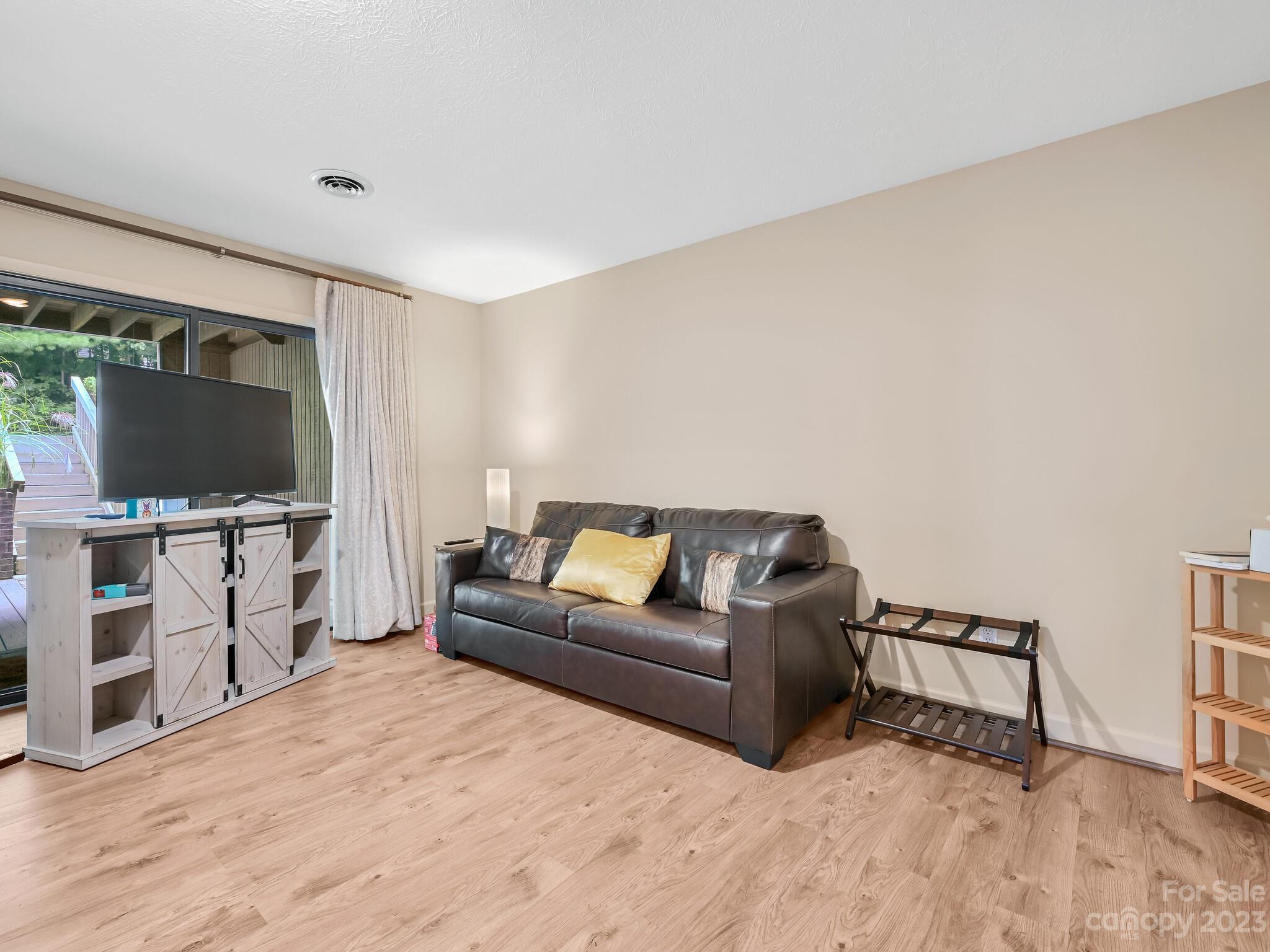 19 Ravencroft Lane Unit: C 19