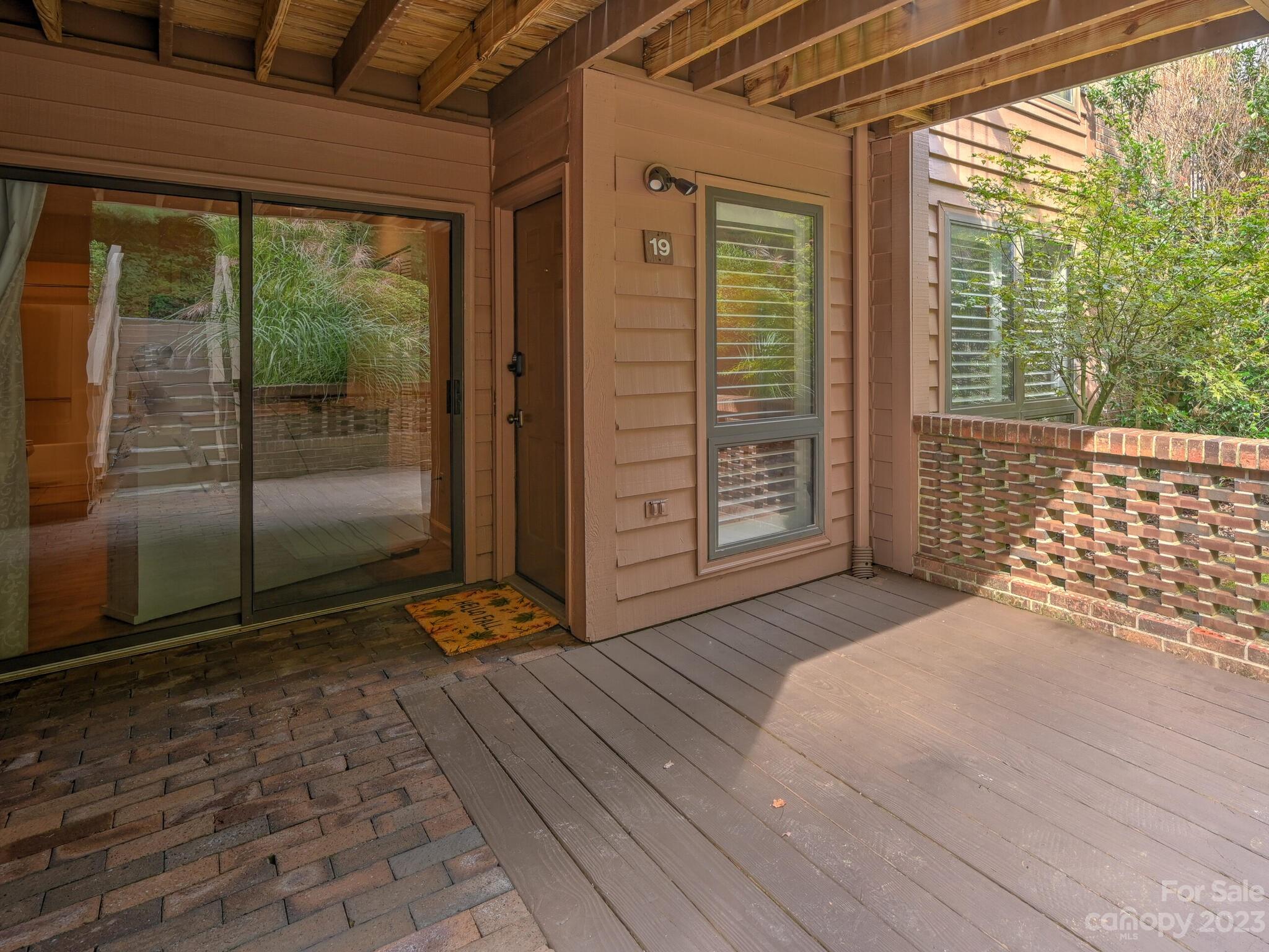 19 Ravencroft Lane Unit: C 19