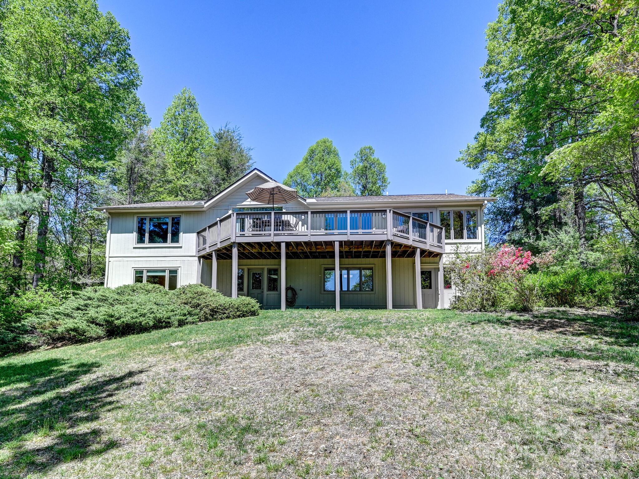 3940 Laurel Park Highway