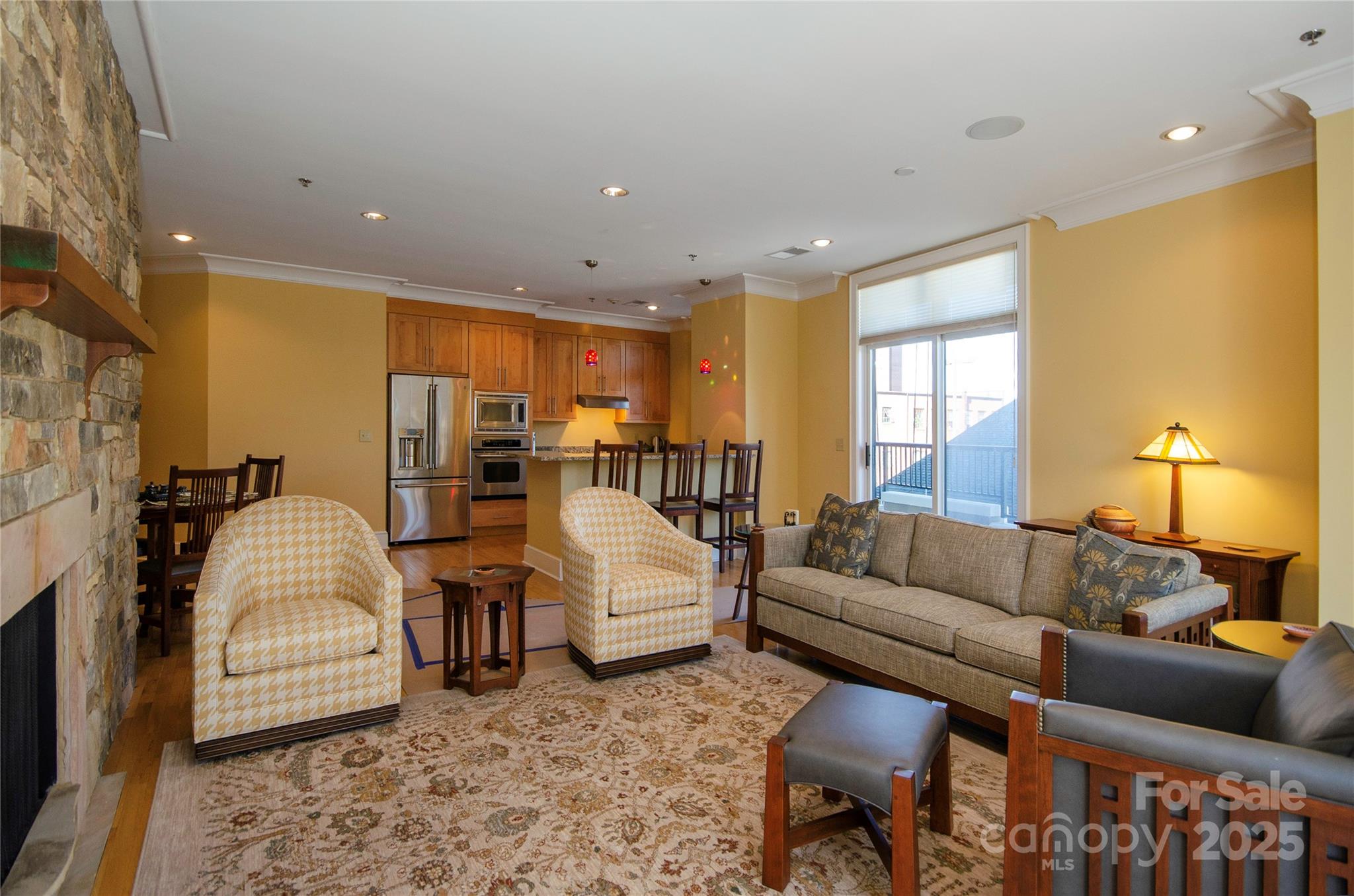 21 Battery Park Avenue Unit: 406