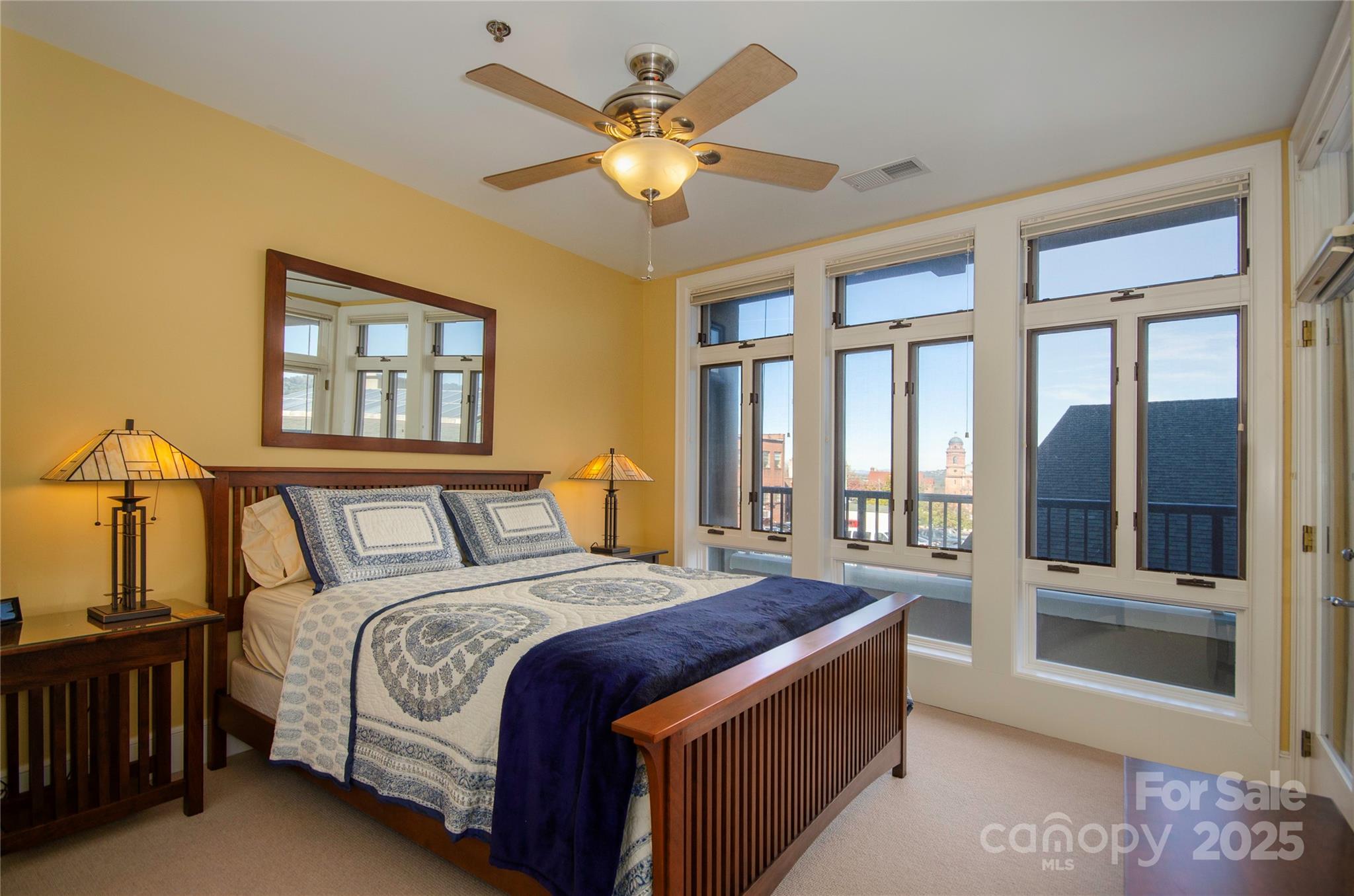 21 Battery Park Avenue Unit: 406