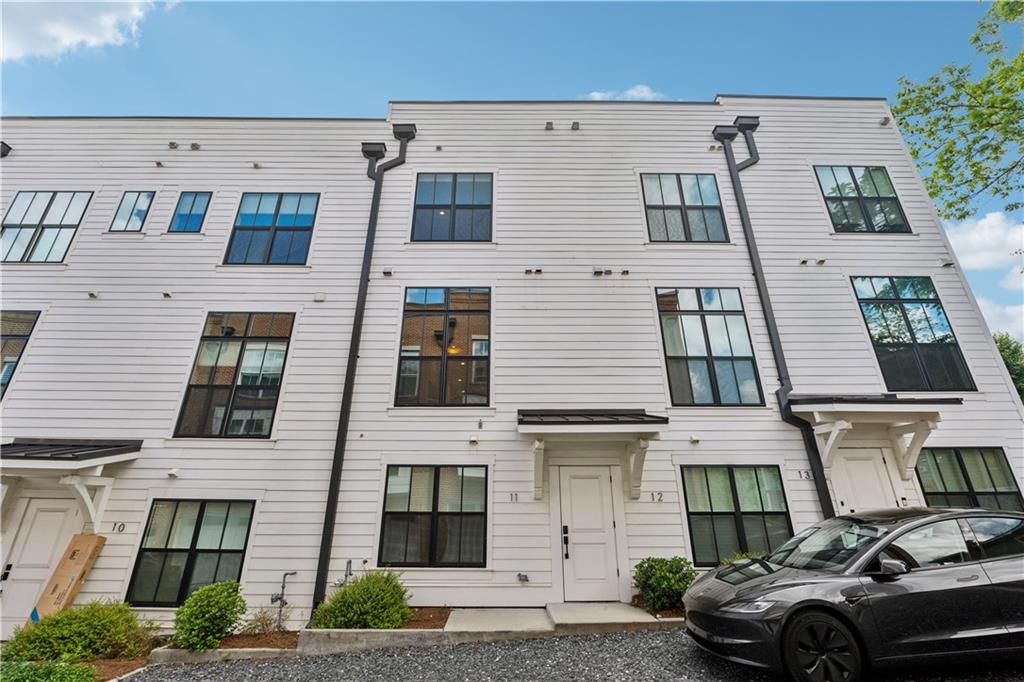 75 Boulevard NE Unit 11