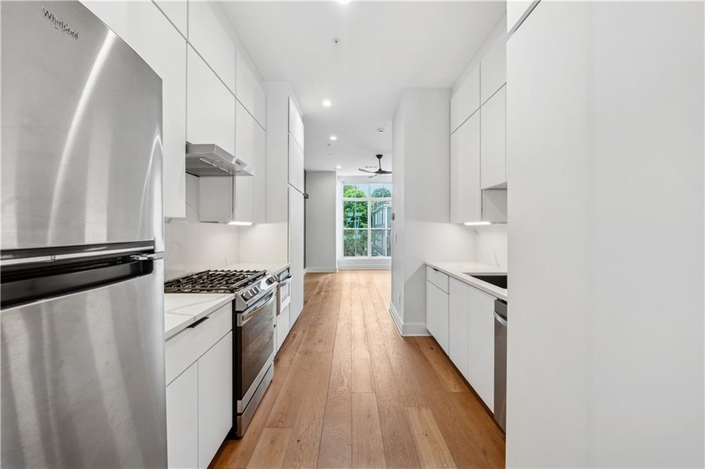 75 Boulevard NE Unit 11