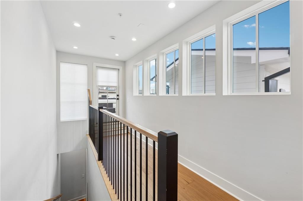 75 Boulevard NE Unit 11