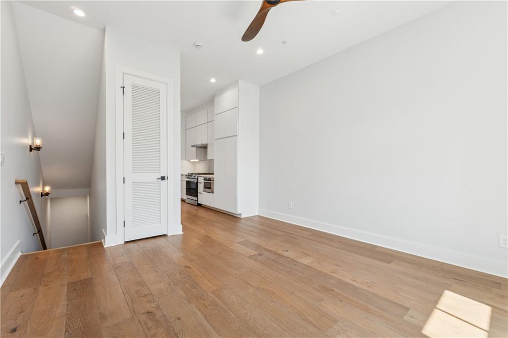 75 Boulevard NE Unit 11