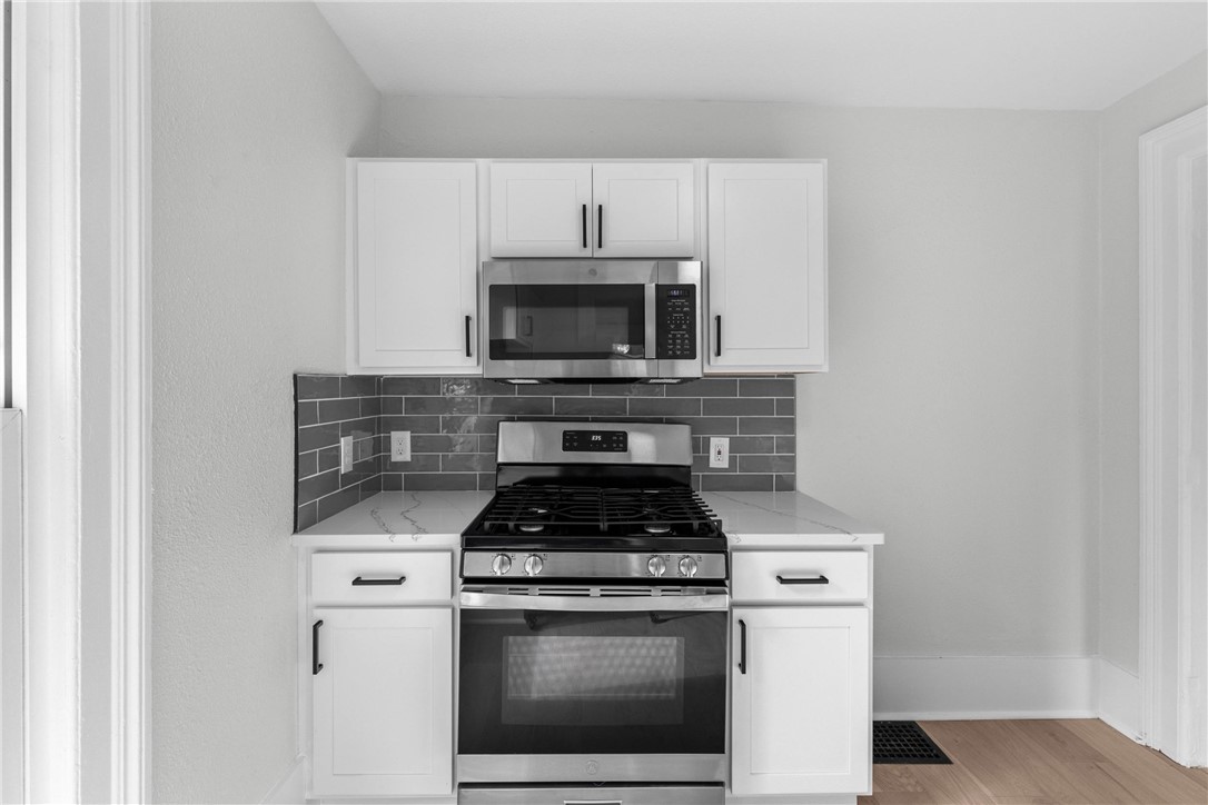 26 Rowley St Apt #2