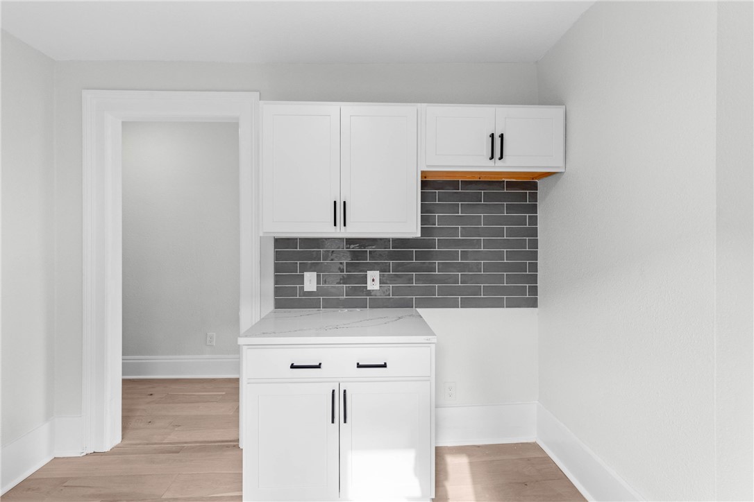 26 Rowley St Apt #2