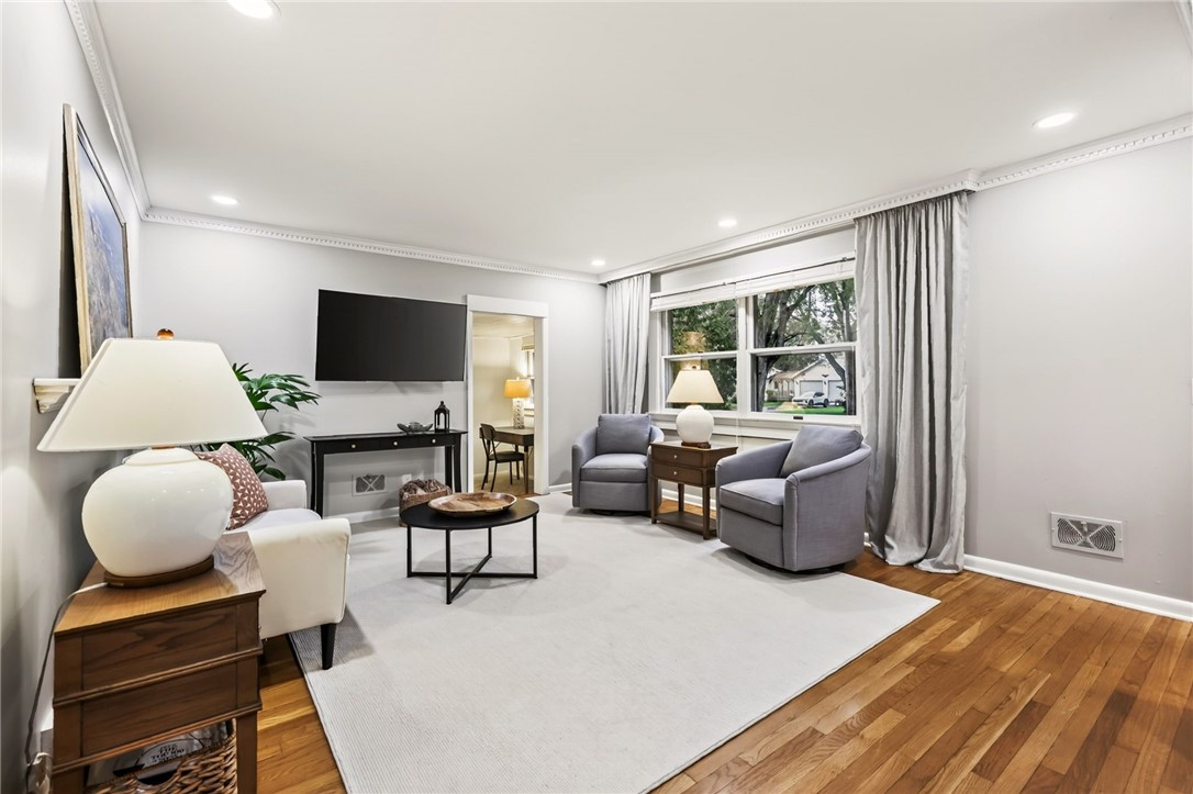 17 Carolin Drive