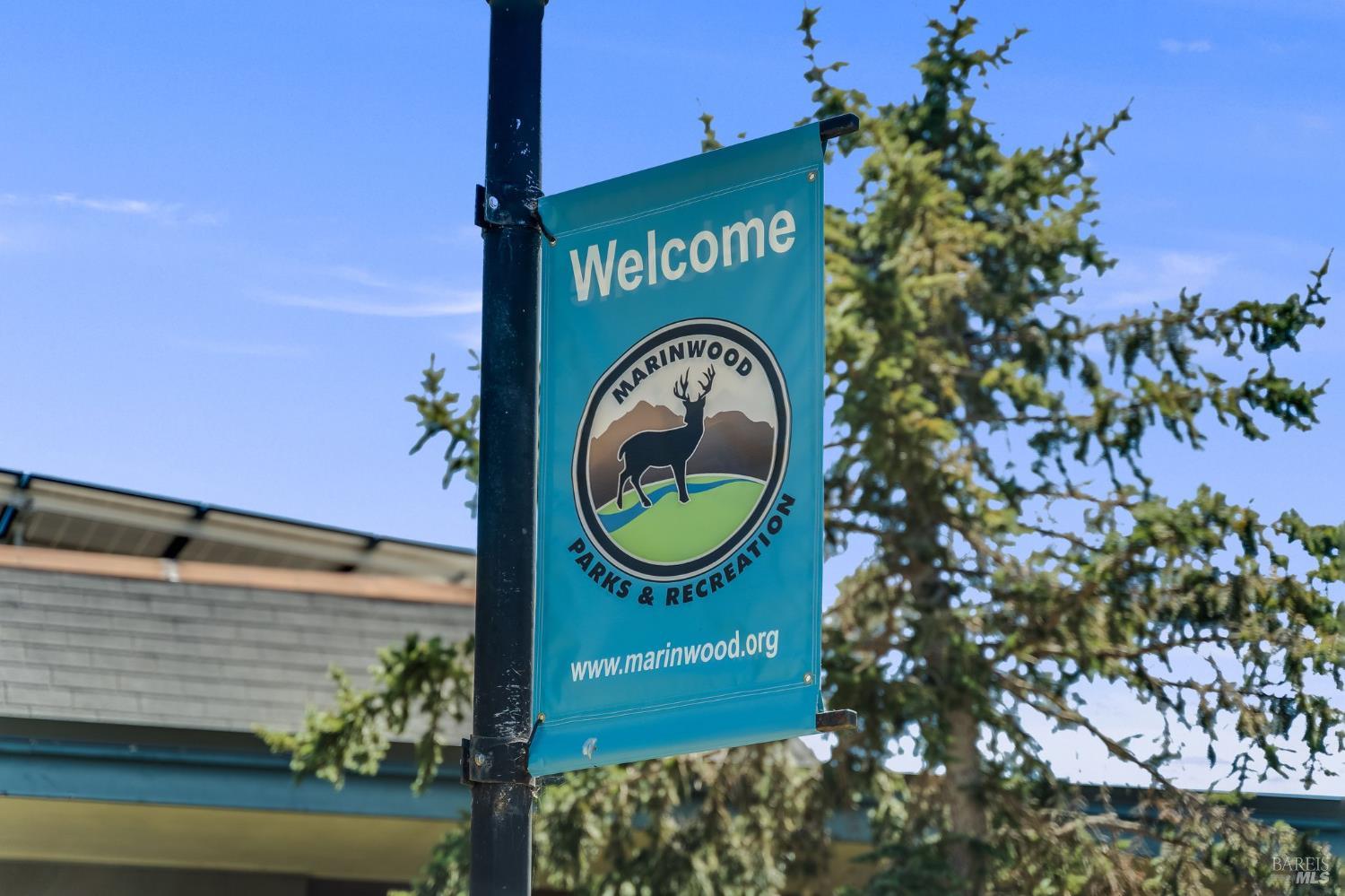 2559 Las Gallinas Ave