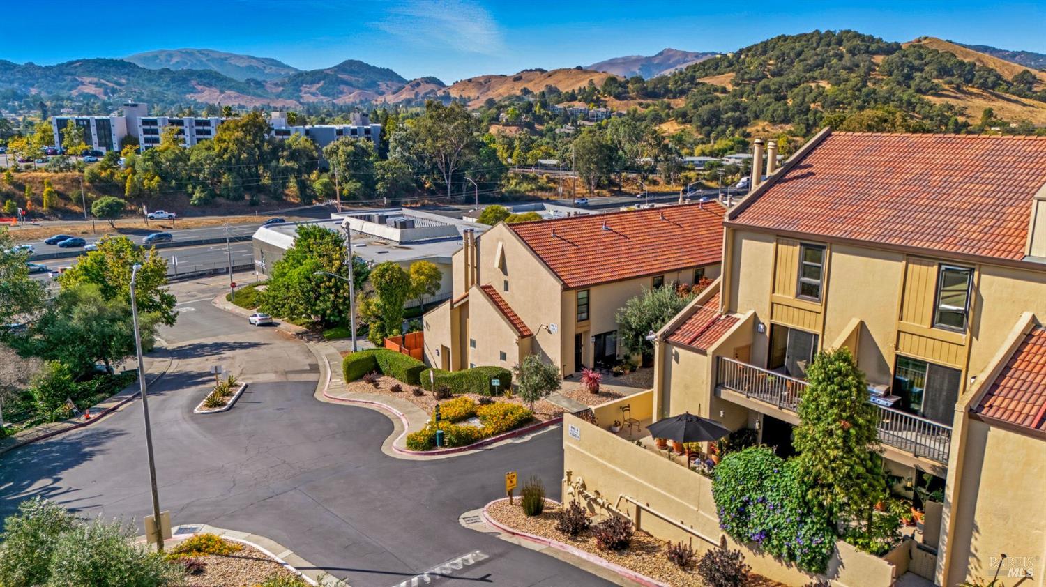 100 Marin Center Dr #21