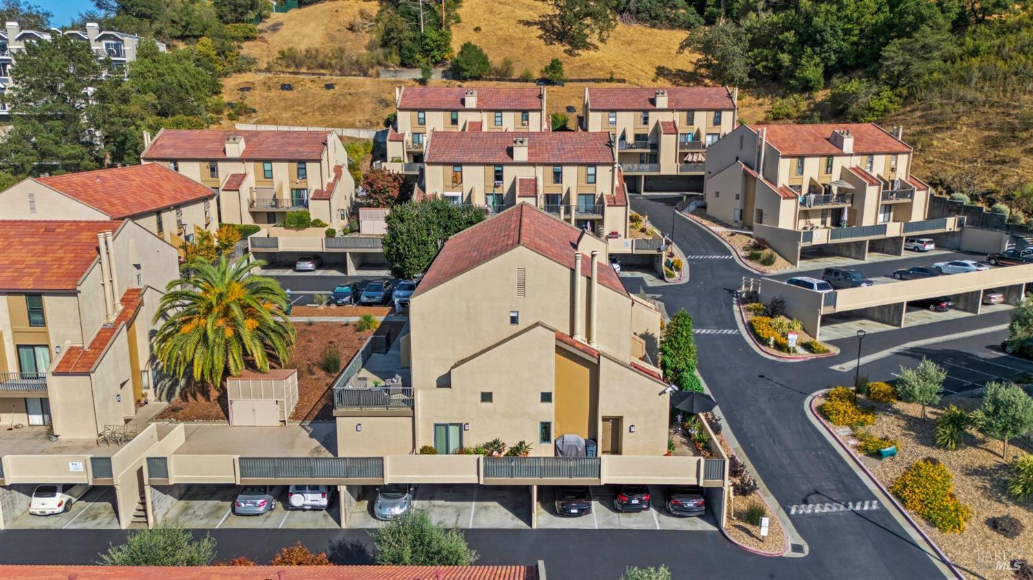 100 Marin Center Dr #21