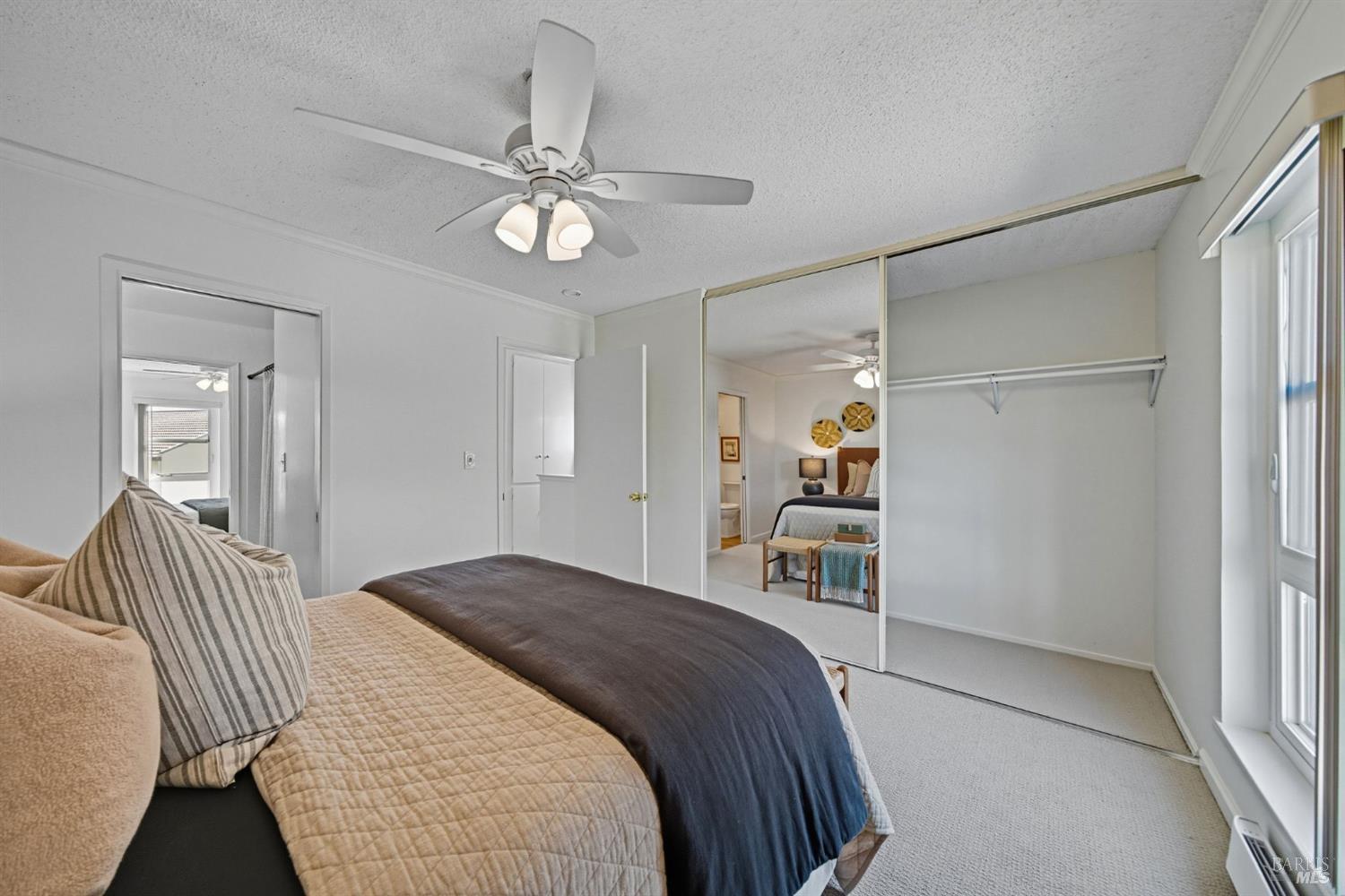 100 Marin Center Dr #21