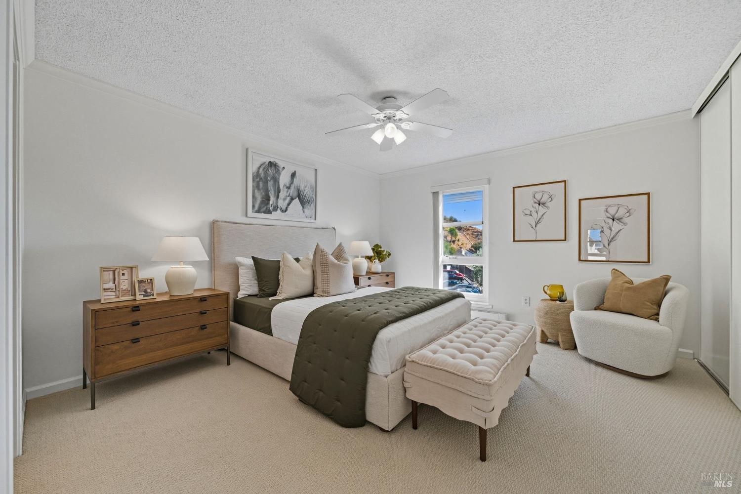 100 Marin Center Dr #21