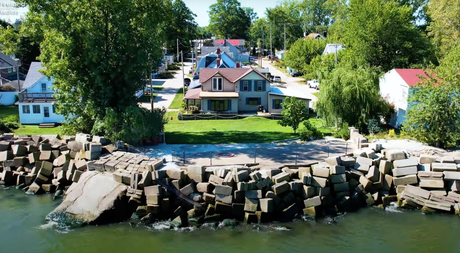 16 Rye Beach Road