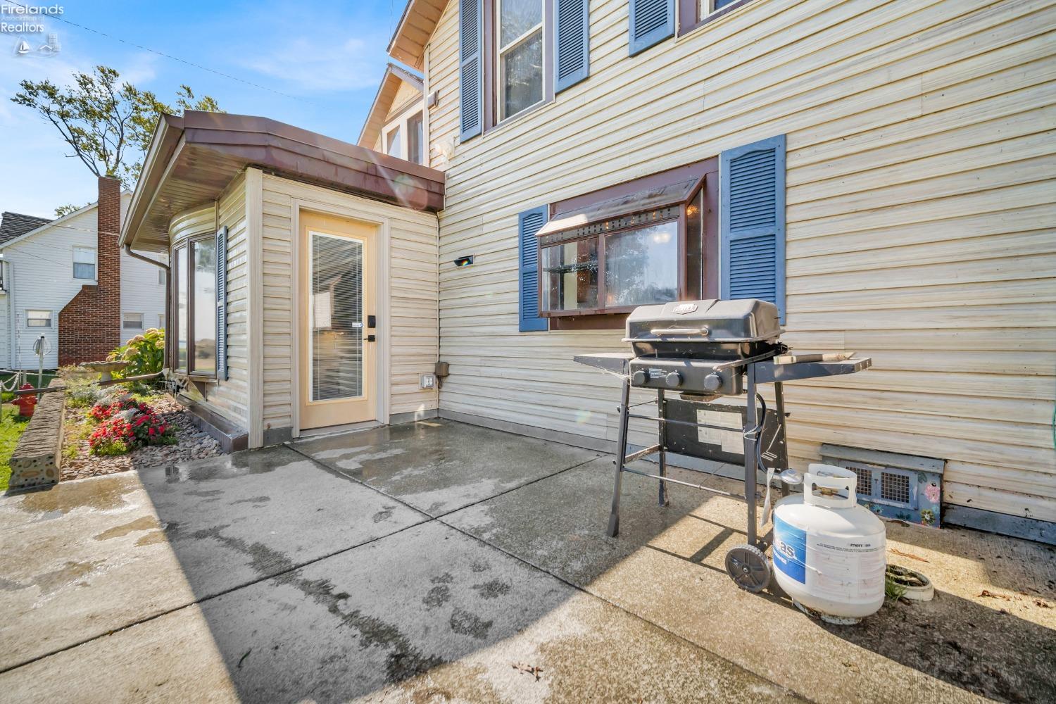 16 Rye Beach Road