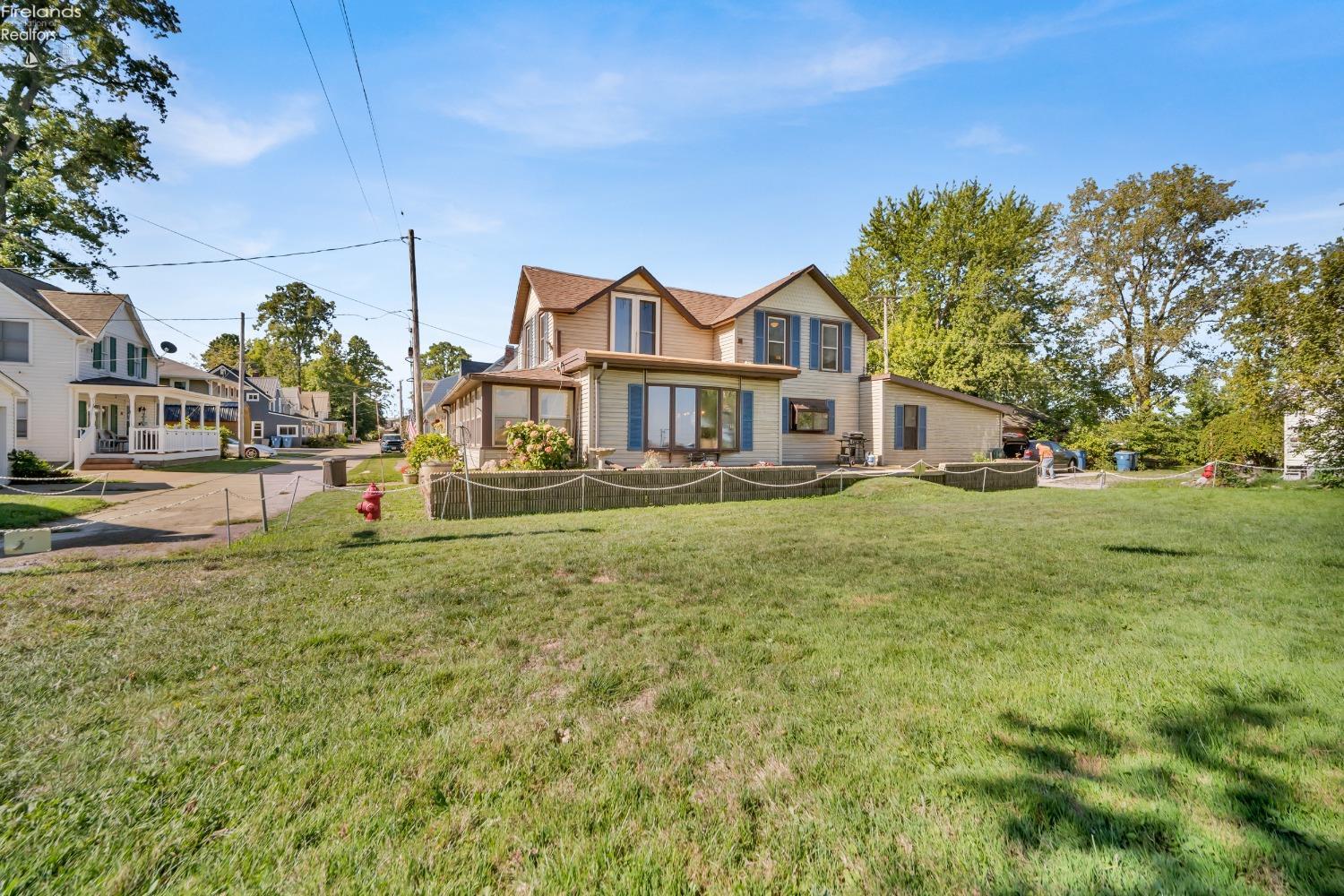 16 Rye Beach Road