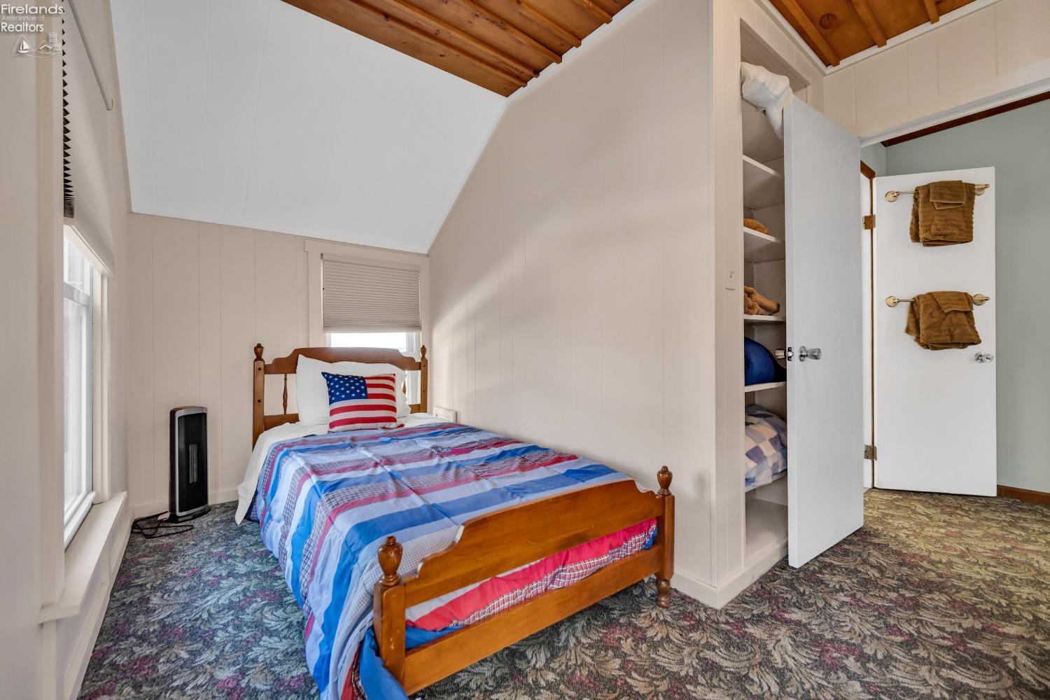 16 Rye Beach Road