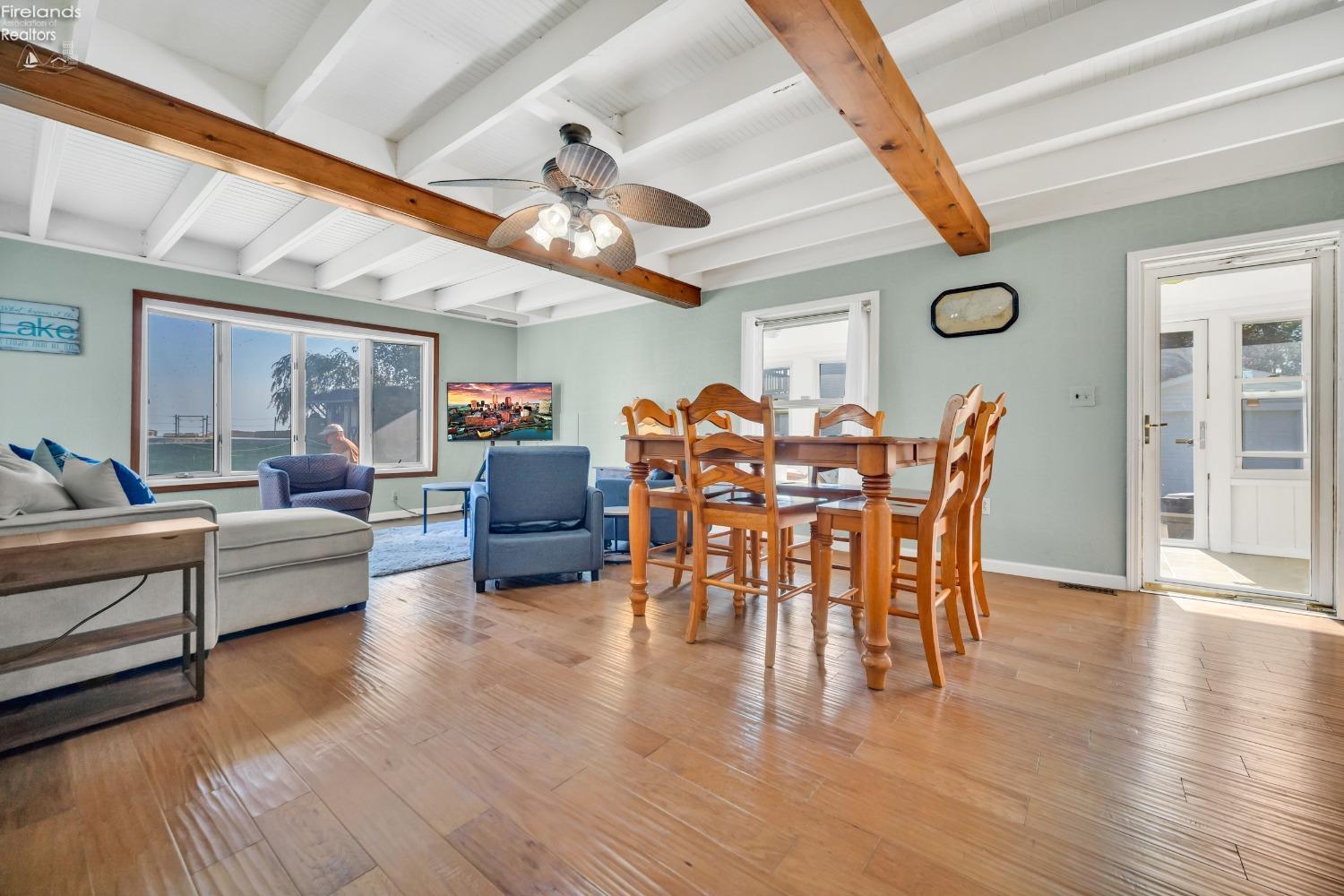 16 Rye Beach Road