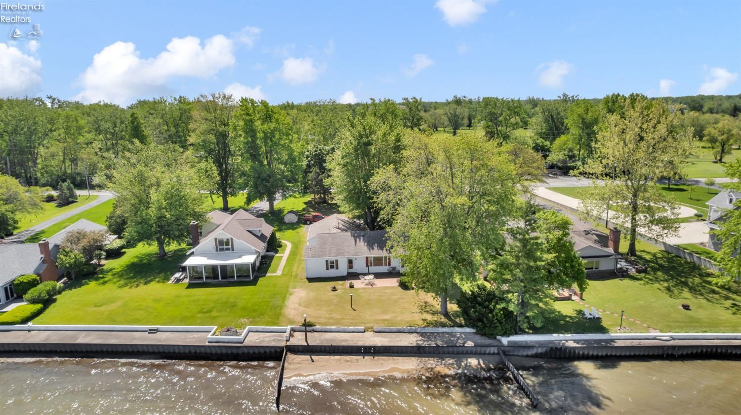2637 E Sand Road