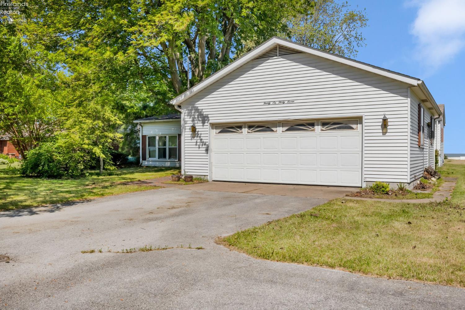 2637 E Sand Road