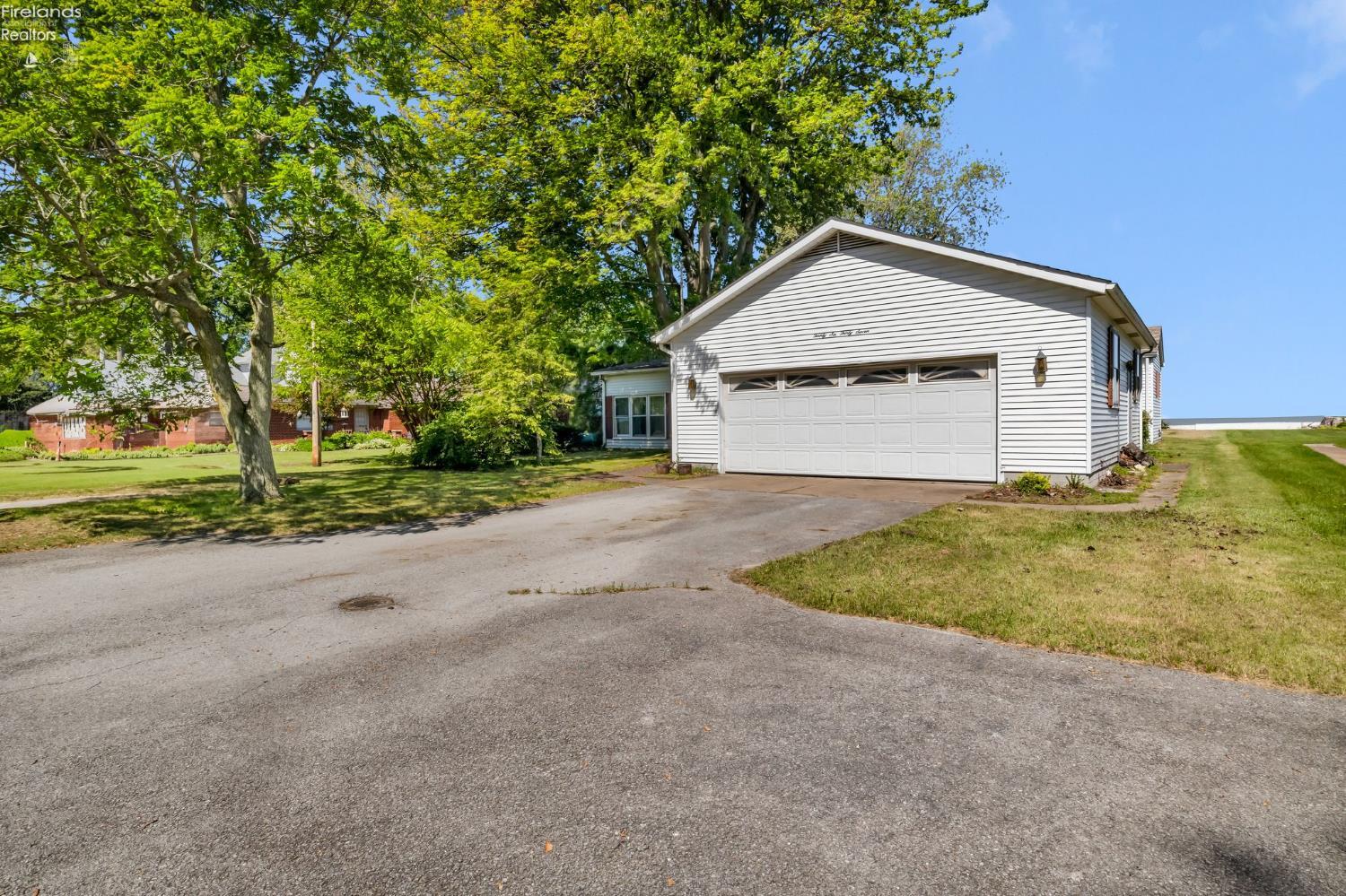 2637 E Sand Road