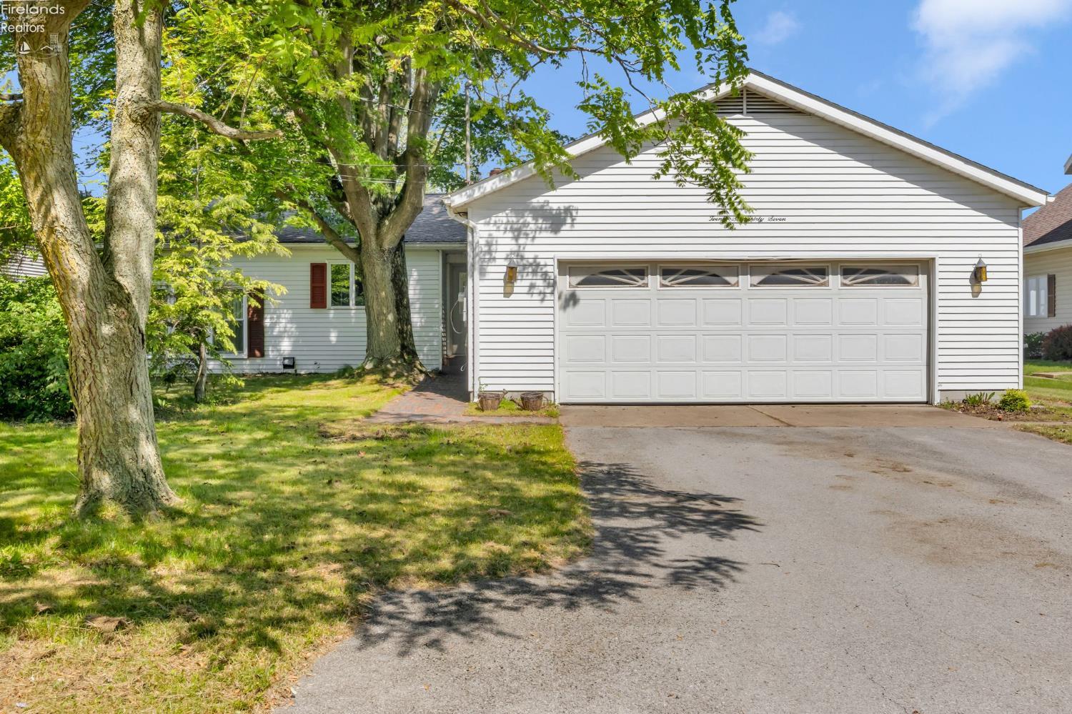 2637 E Sand Road