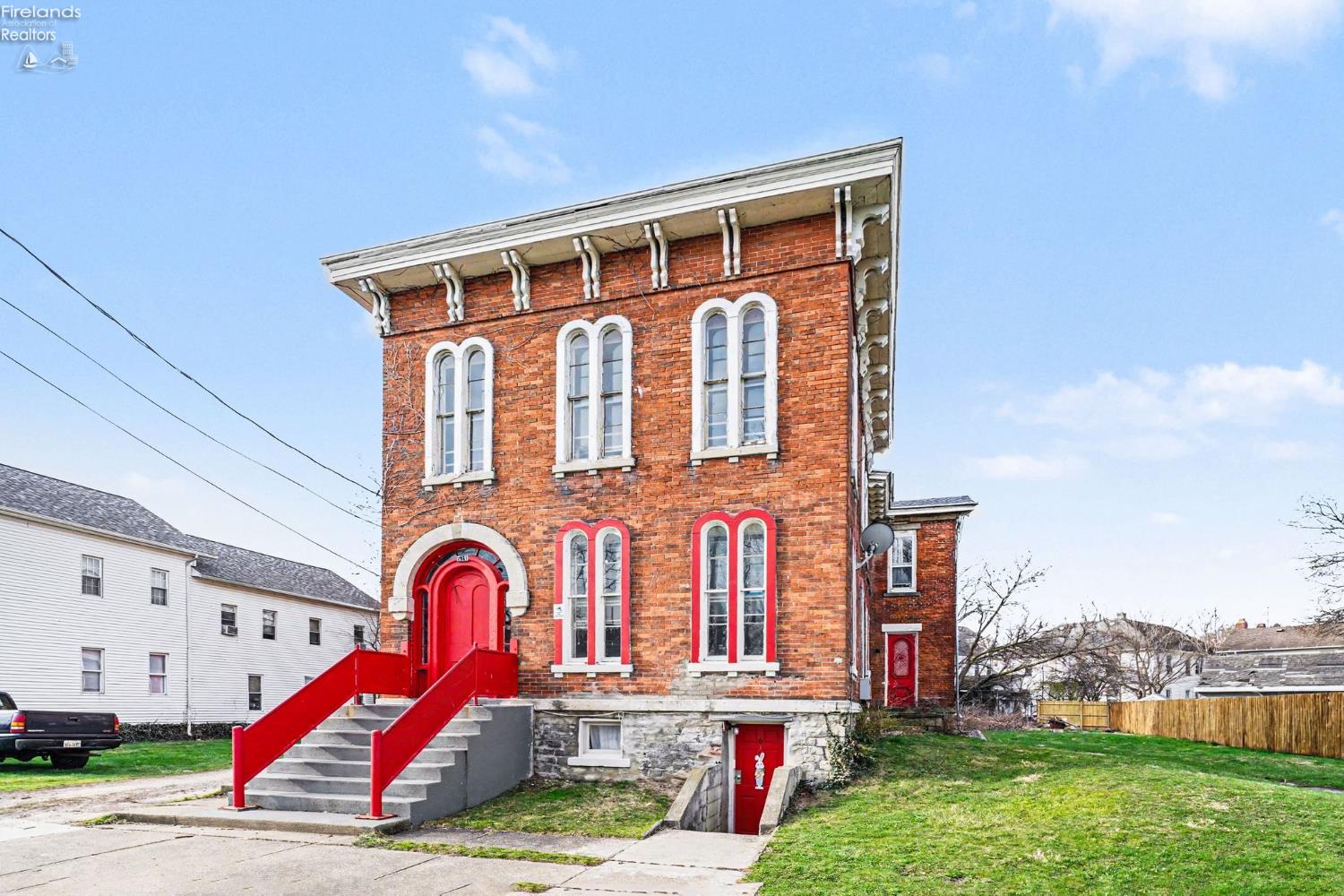 519 Huron Ave