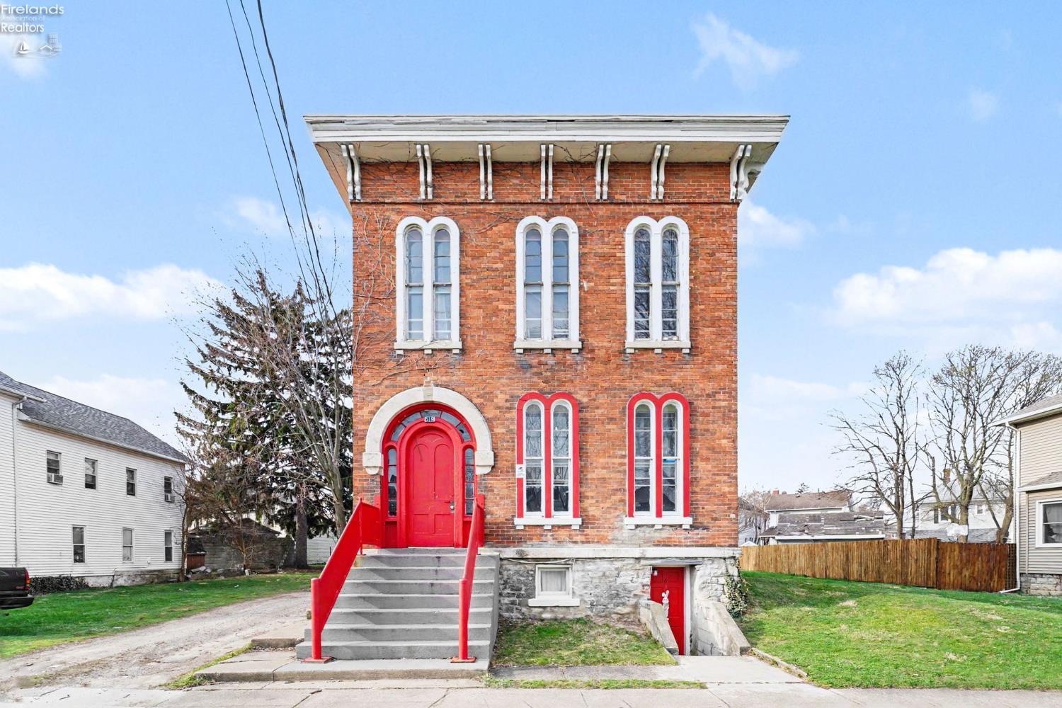 519 Huron Ave