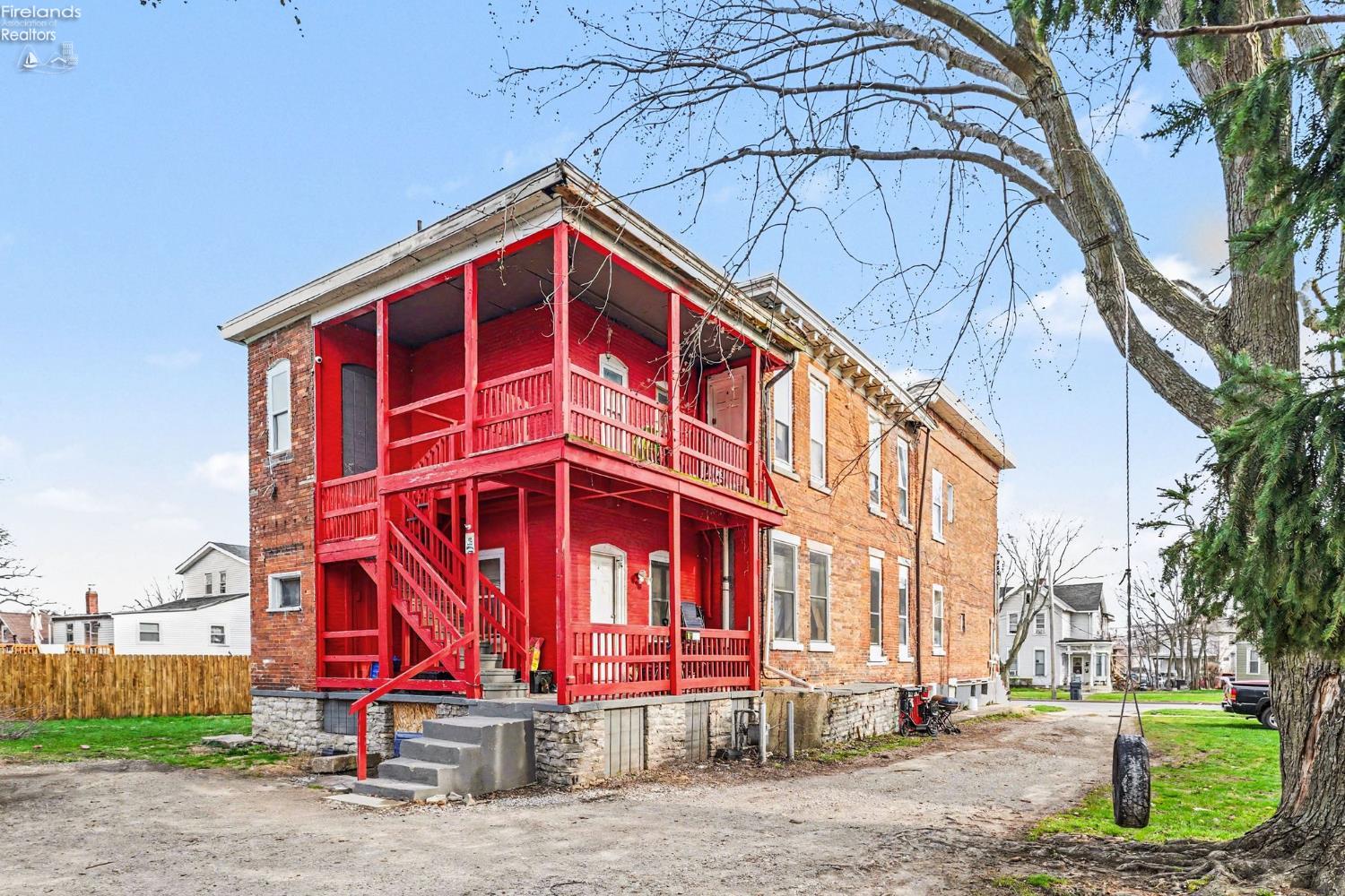519 Huron Ave