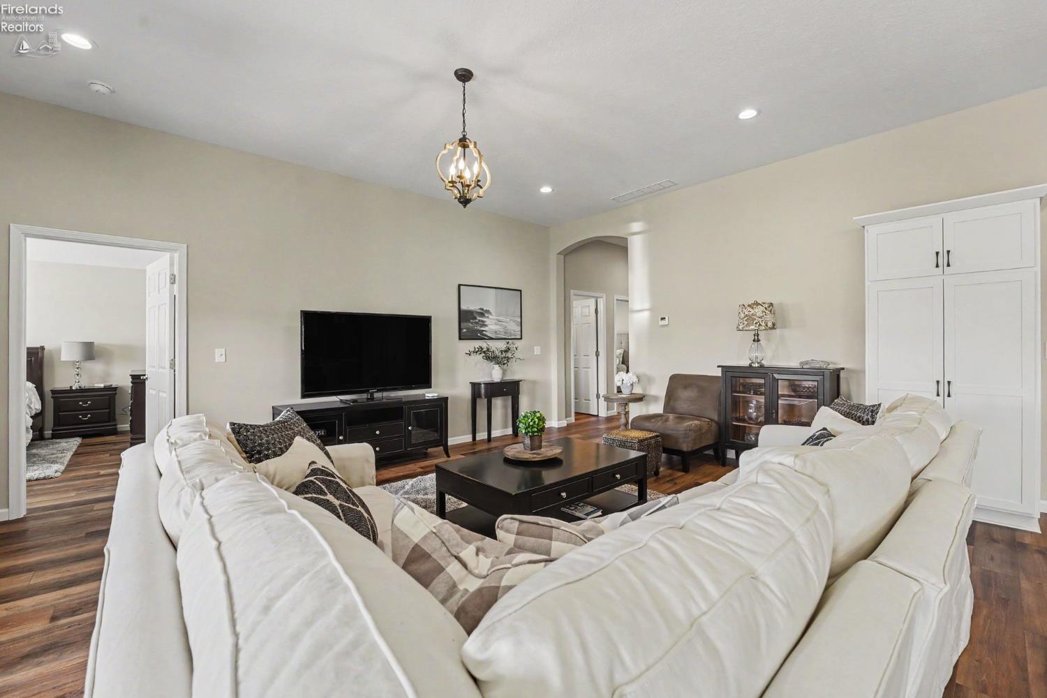 137 Centennial Drive