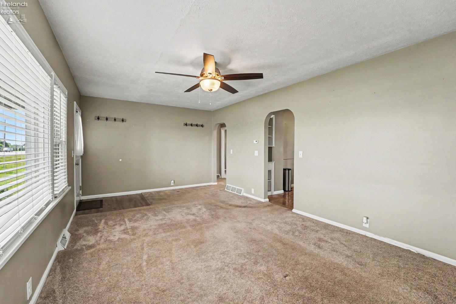 1608 E. McpPherson Highway