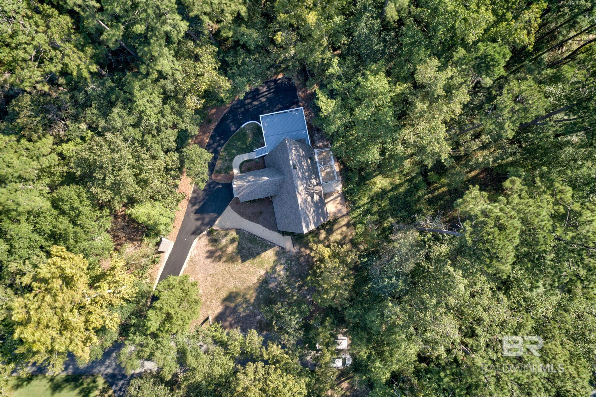 7130 LAKE MINETTE Point