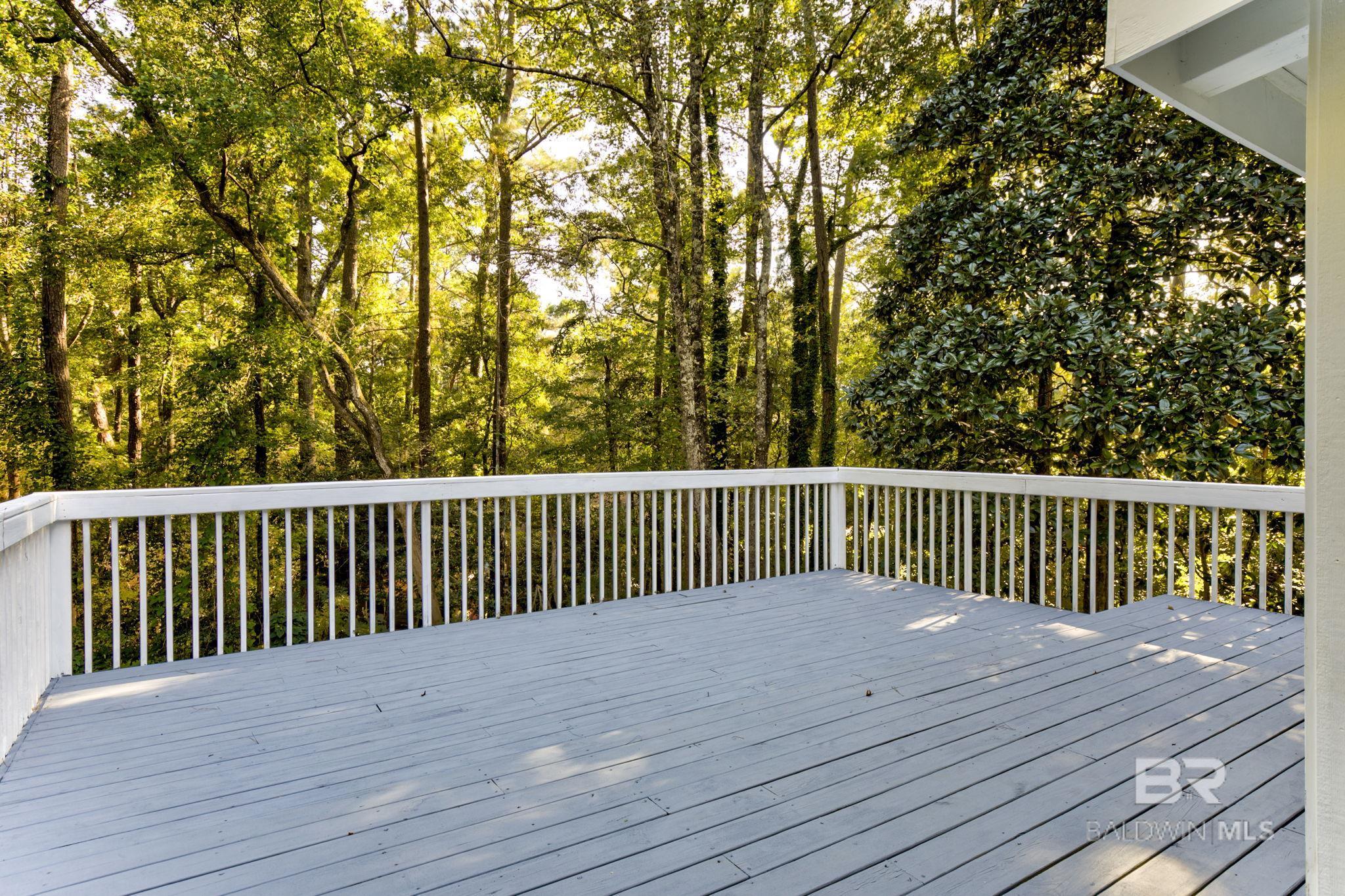 7130 LAKE MINETTE Point