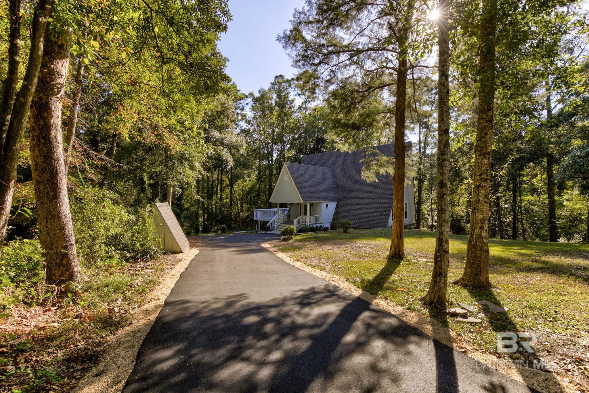 7130 LAKE MINETTE Point