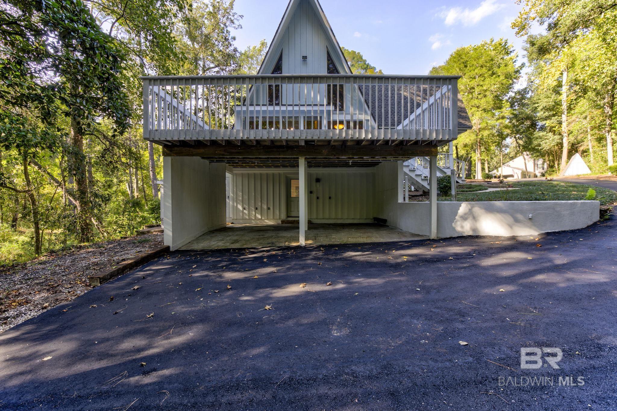 7130 LAKE MINETTE Point