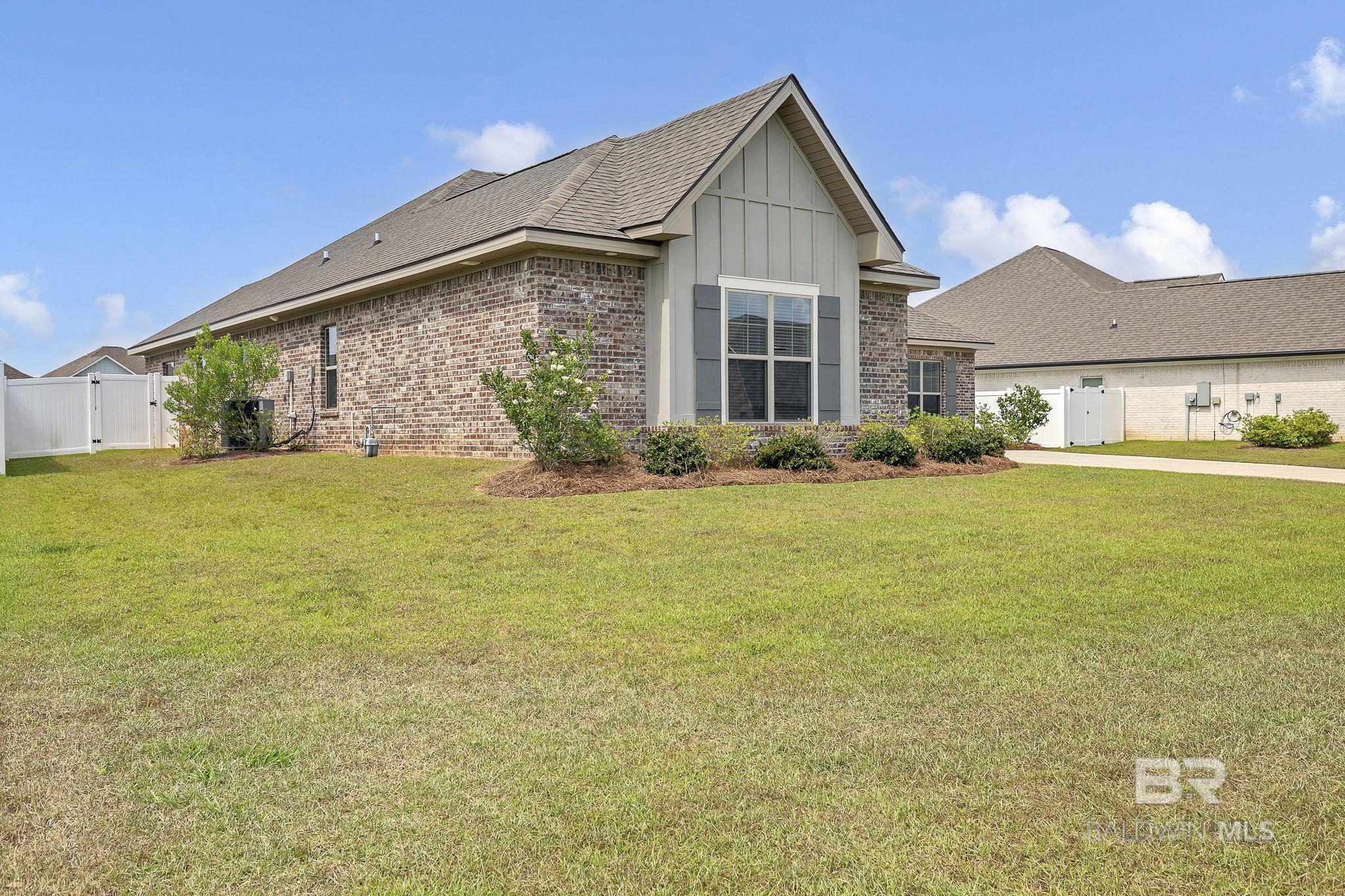 10606 Secretariat Boulevard