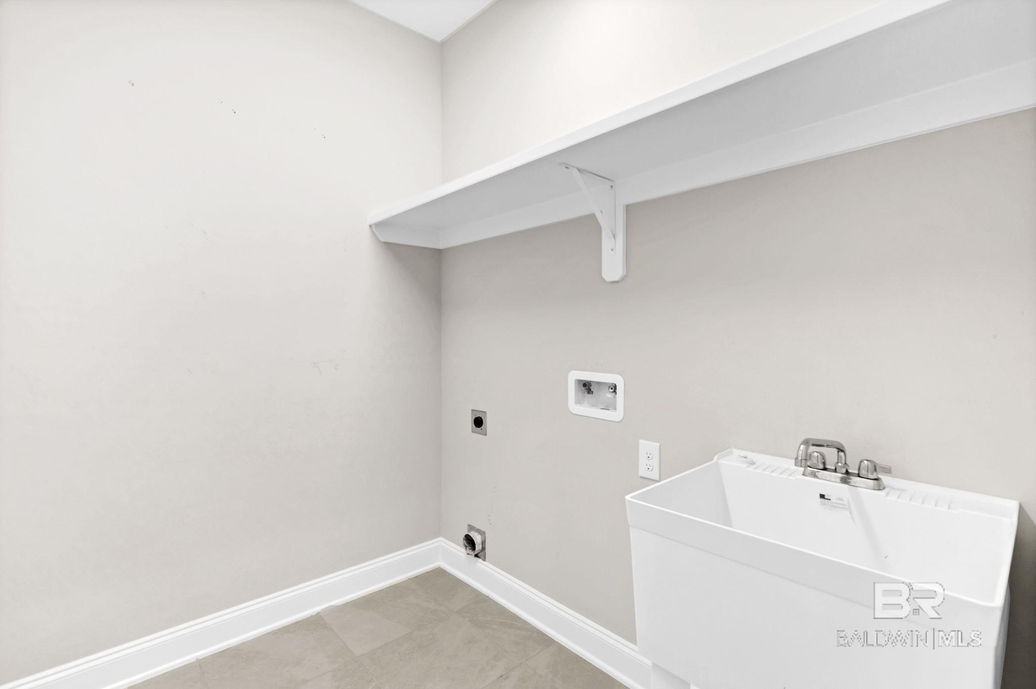 10606 Secretariat Boulevard