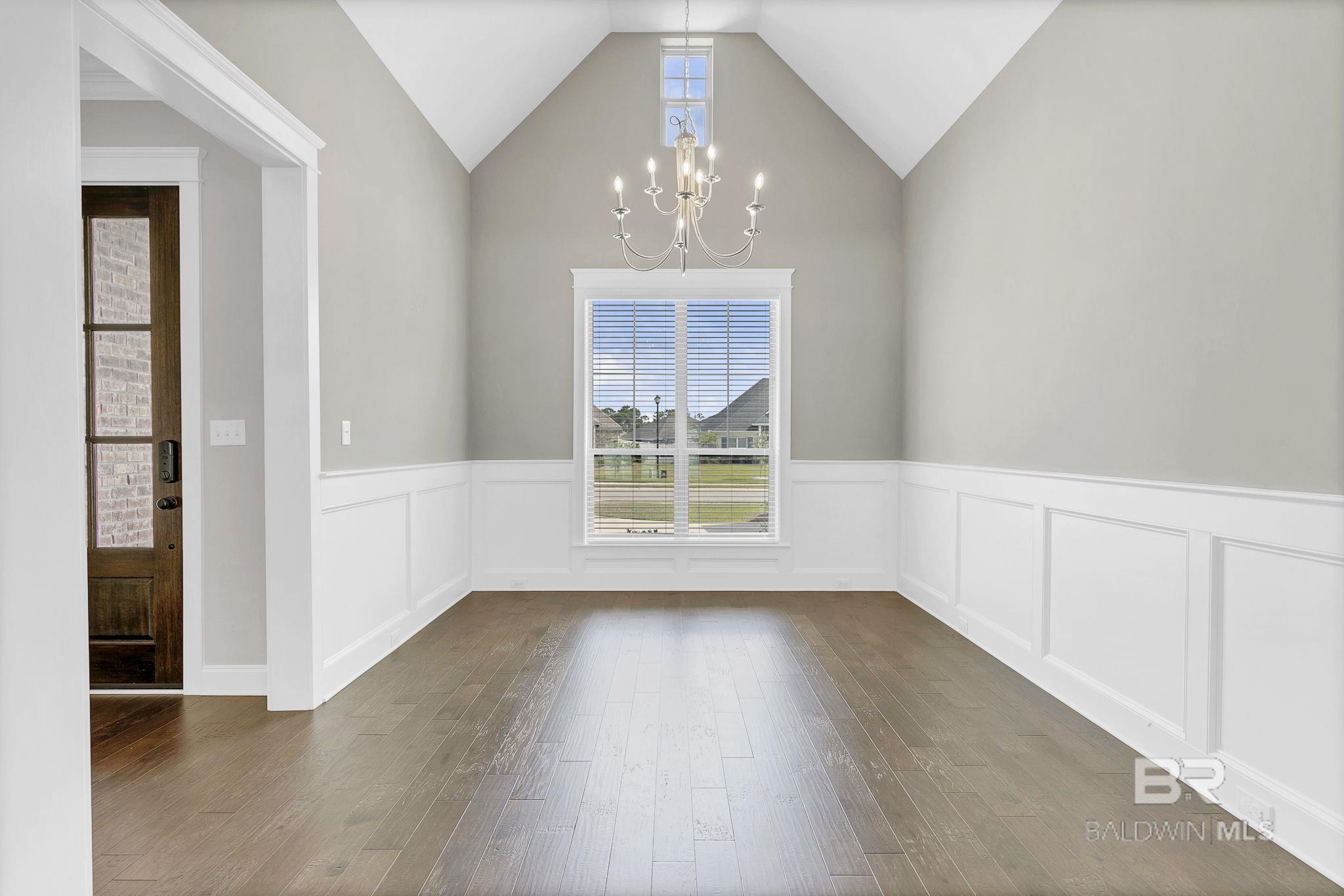 10606 Secretariat Boulevard