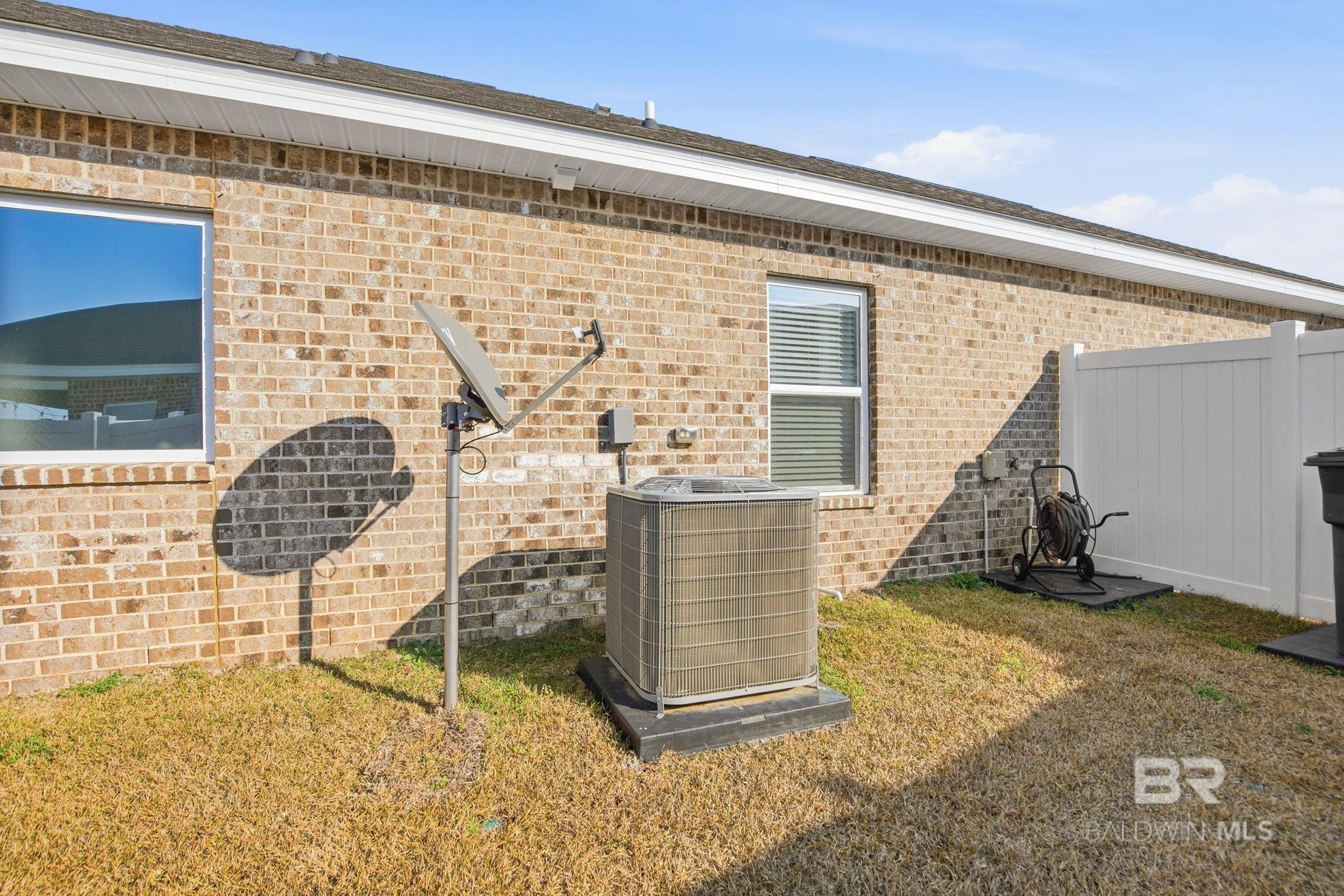 11123 Genuine Risk Circle