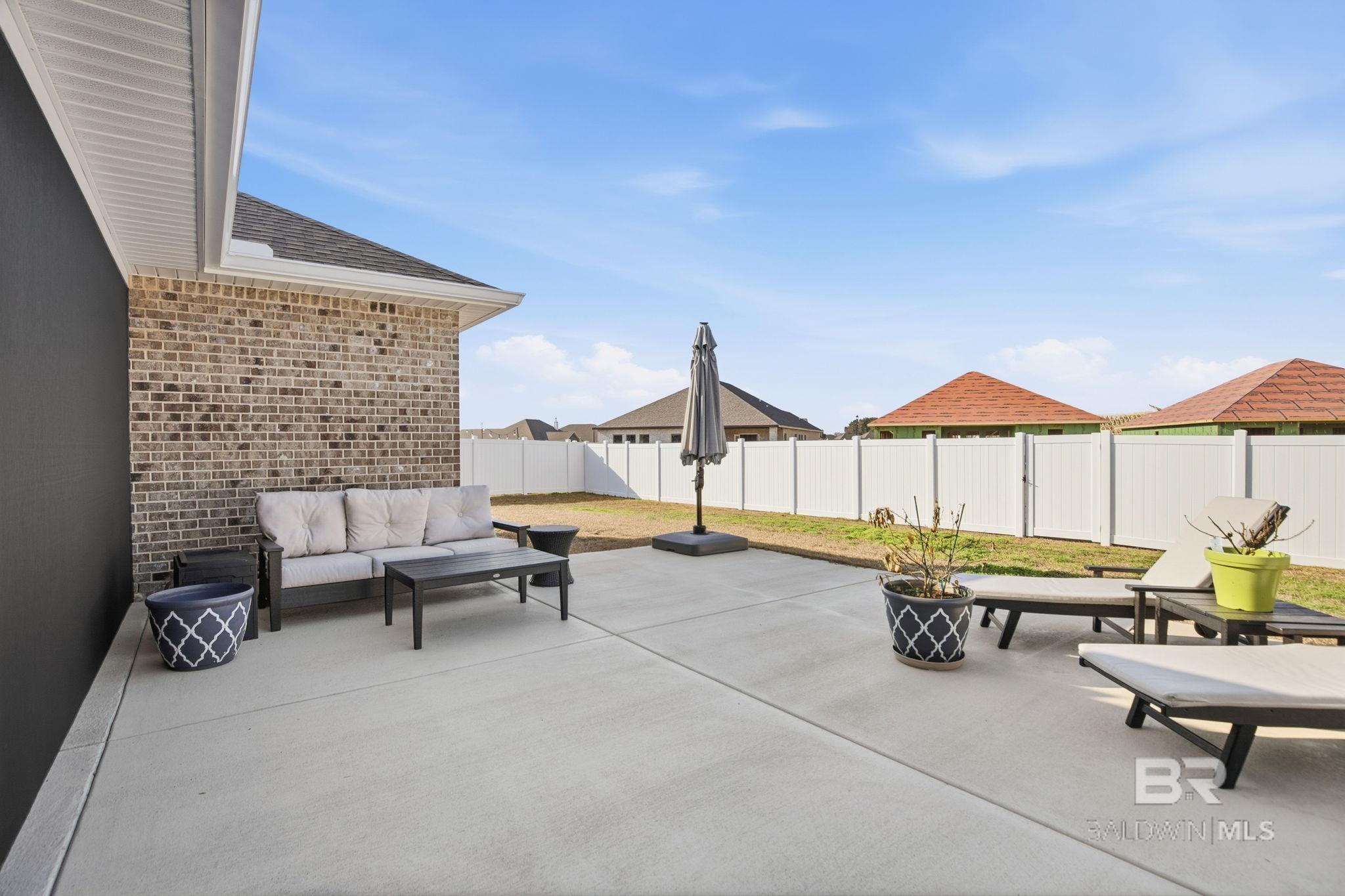 11123 Genuine Risk Circle