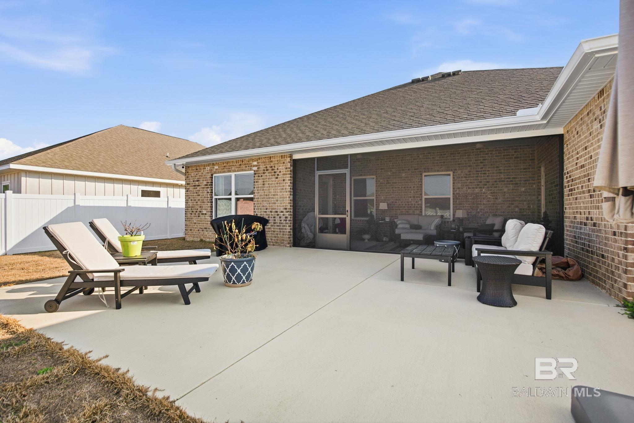 11123 Genuine Risk Circle