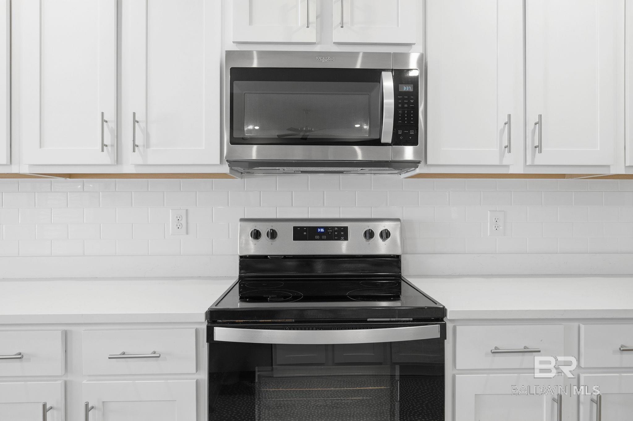 11123 Genuine Risk Circle